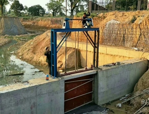 啟閉機(jī),閘門